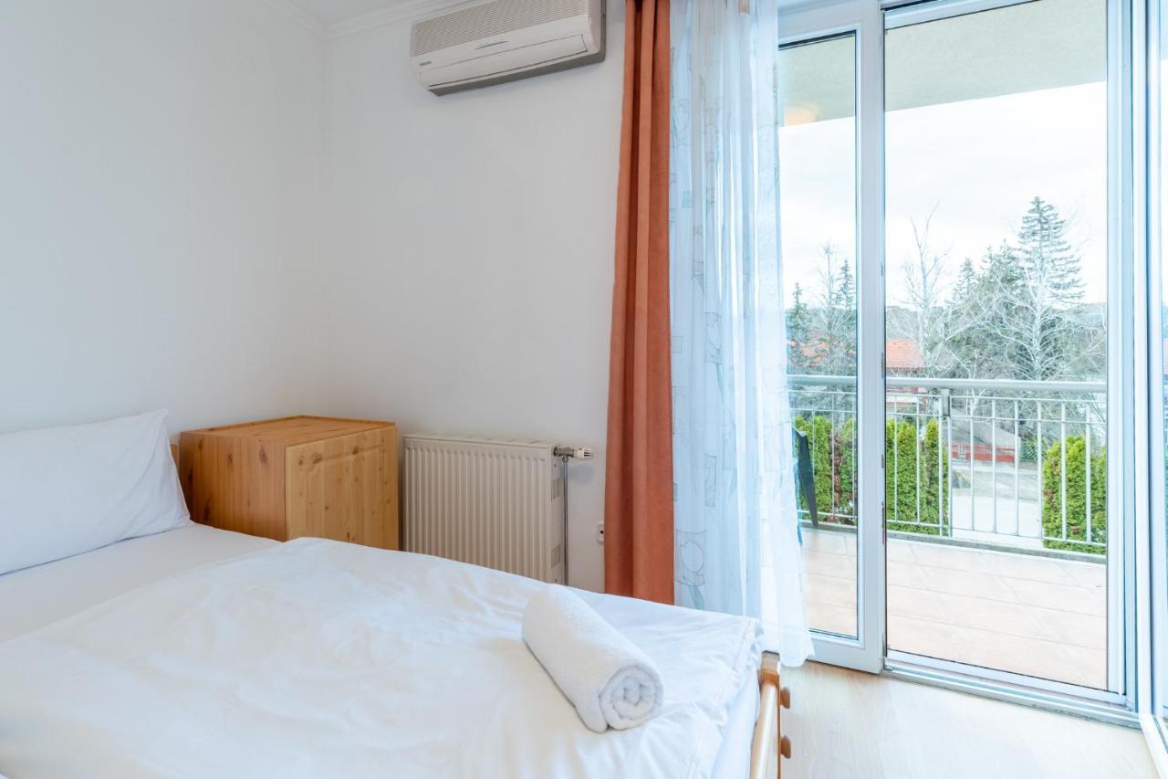 Egyuett A Csalad II Apartman By Bltn Siófok Exteriör bild