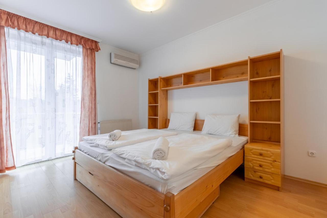Egyuett A Csalad II Apartman By Bltn Siófok Exteriör bild