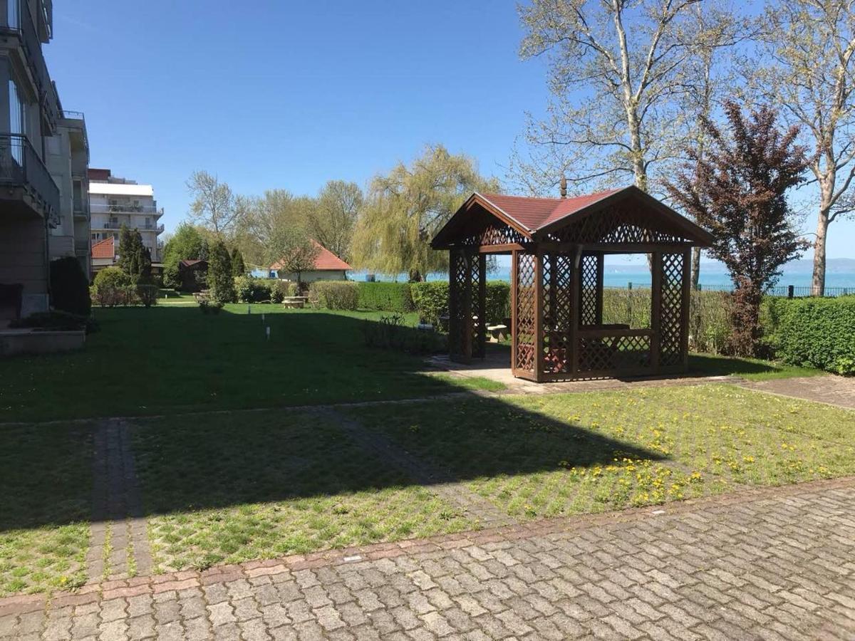 Egyuett A Csalad II Apartman By Bltn Siófok Exteriör bild